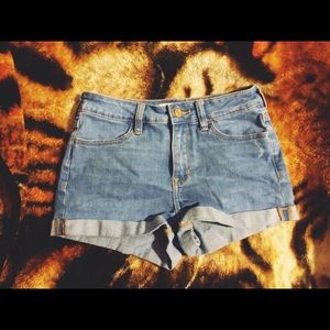 PacSun Super stretch shorts